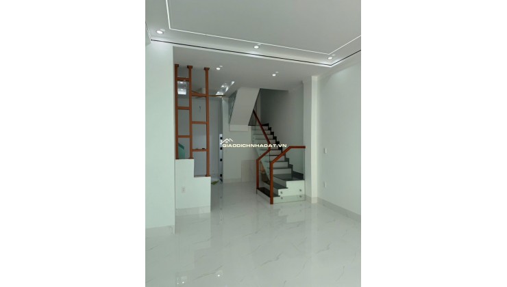 NHÀ 4 TẦNG MỚI XÂY, HẺM 6m, QUẬN 8, GẦN VÕ VĂN KIỆT, 4x11m, NHỈNH 6tỷ